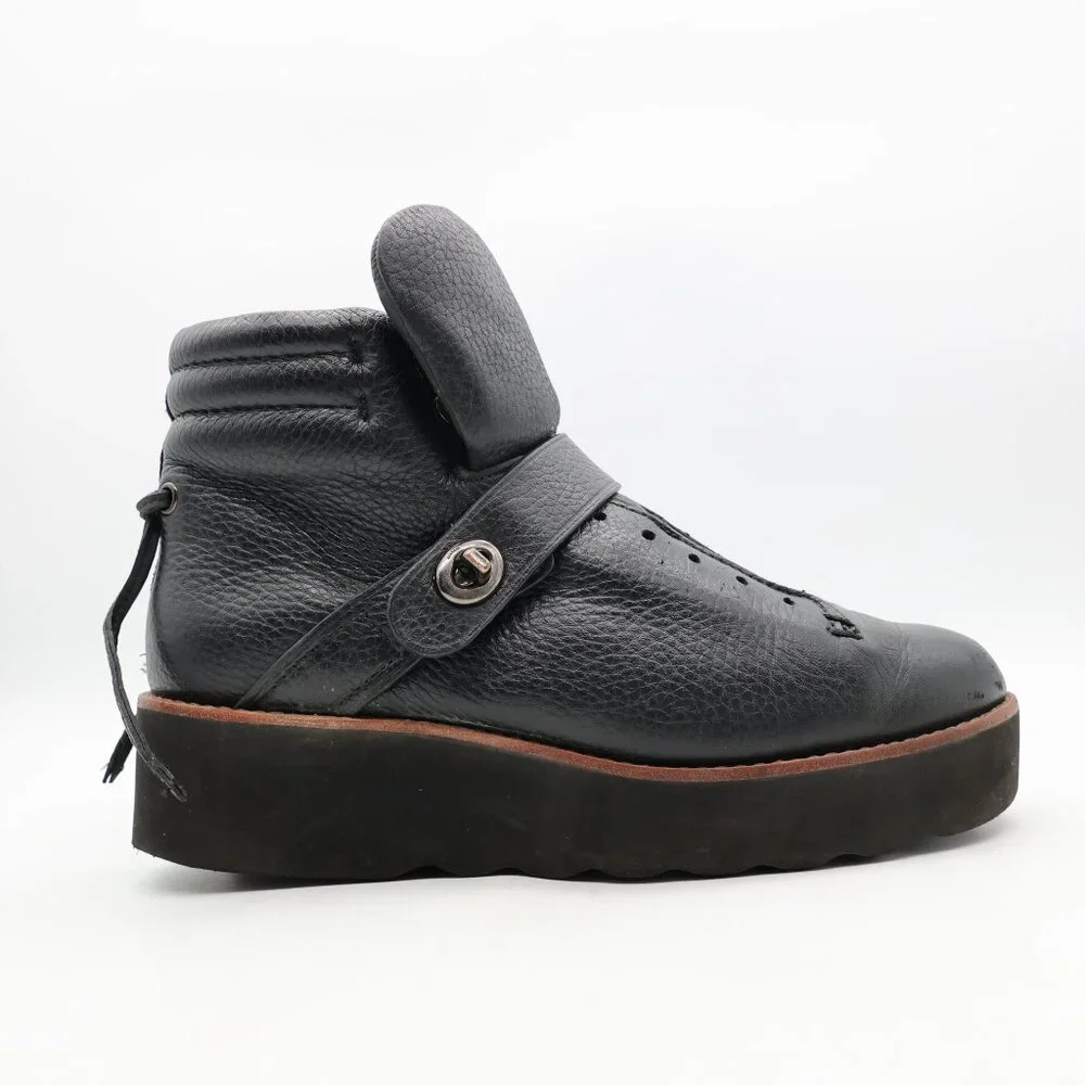 Coach Urban Hiker Women's Size 8.5 B Boots Black Leather Wedge Platform